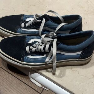 Vans Men's Navy and Black Sneakers